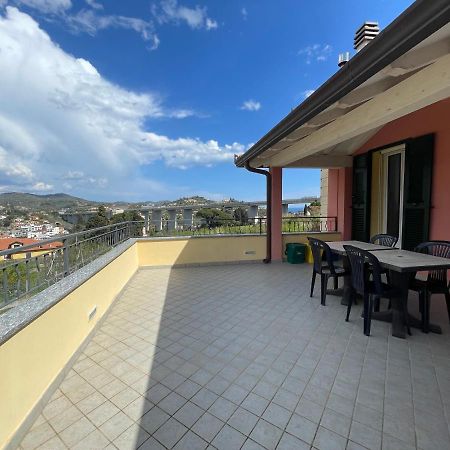 La Quercia Casa Vacanza Imperia Exterior foto
